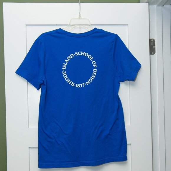 RISD Mom (Rhode Island School of Design) Tee, Size M - Picture 2 of 5